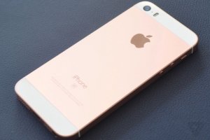 iphone se hands on 11 300x200