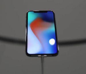 iphone x hands on 06